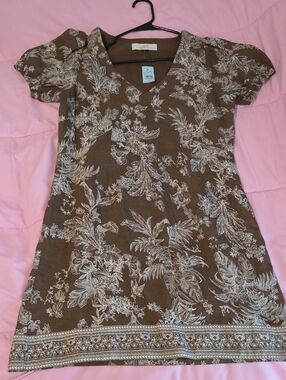LOFT Brown Floral V‑Neck Short Sleeve Dress